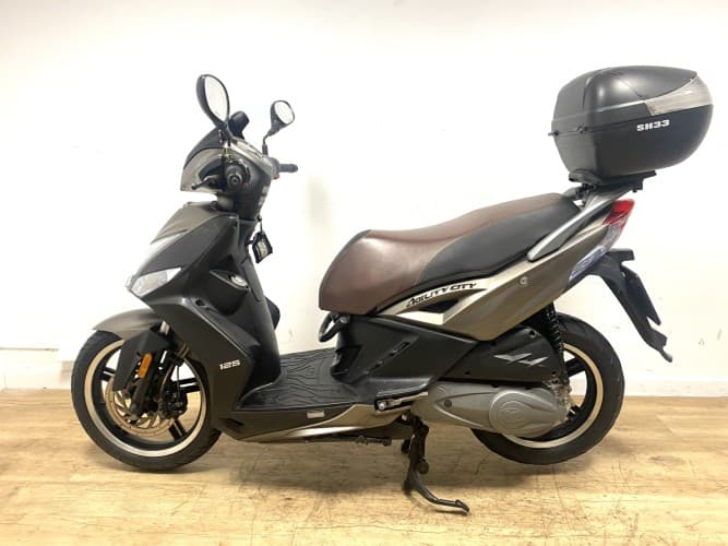 Comprar KYMCO AGILITY CITY 125 2022 de segunda mano KYMCO AGILITY CITY 125 2022 de segunda mano