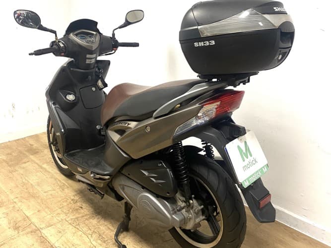 Comprar KYMCO AGILITY CITY 125 2022 de segunda mano KYMCO AGILITY CITY 125 2022 de segunda mano