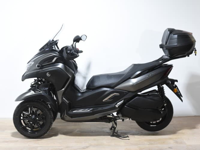 YAMAHA TRICITY 300 2021 de segunda mano