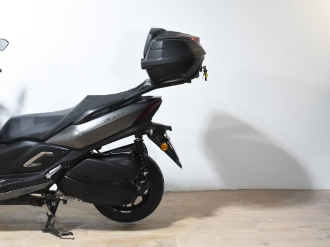 YAMAHA TRICITY 300 2021 de segunda mano