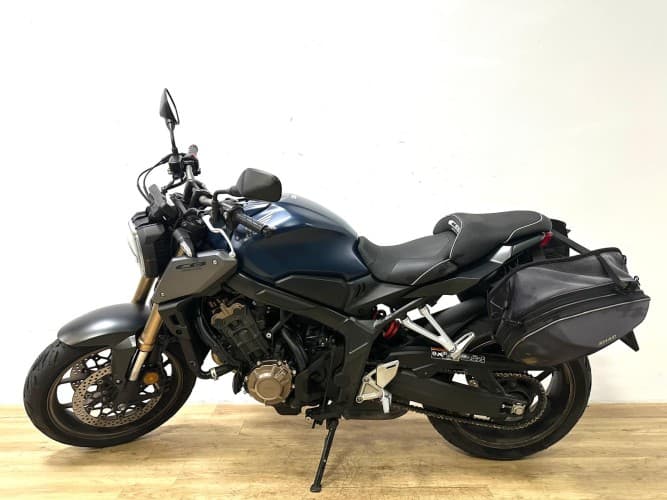 HONDA CB 650 R (A) 2023 de segunda mano