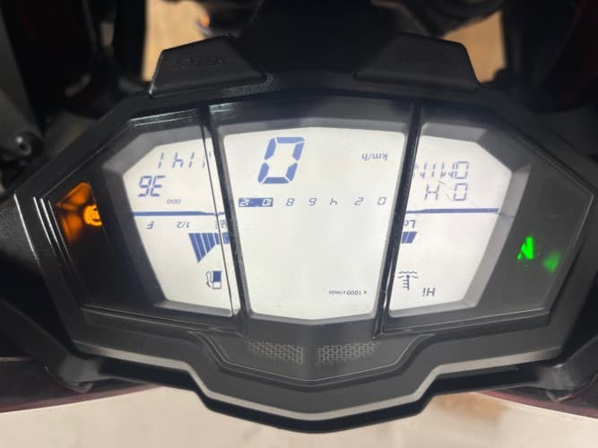 YAMAHA YZF R125 2018 de segunda mano