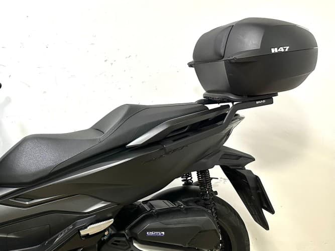 HONDA FORZA 125 2024 de segunda mano