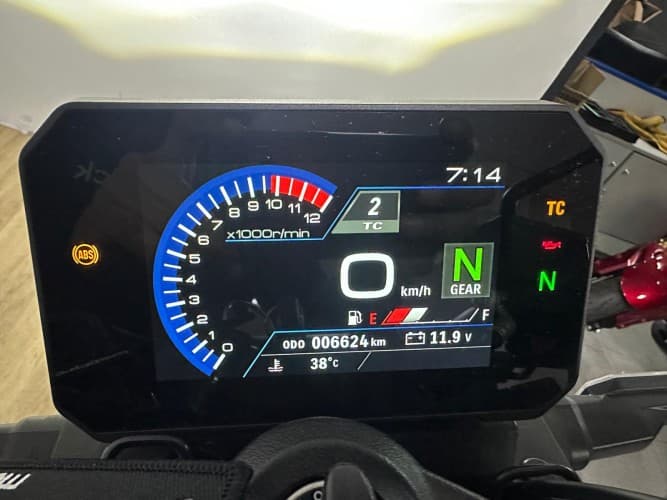 SUZUKI GSX 800 (A2) 2023 de segunda mano