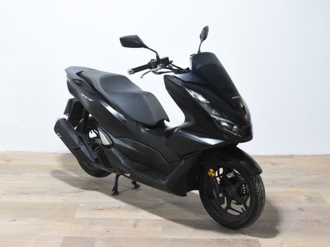 HONDA PCX 125 2022 de segunda mano