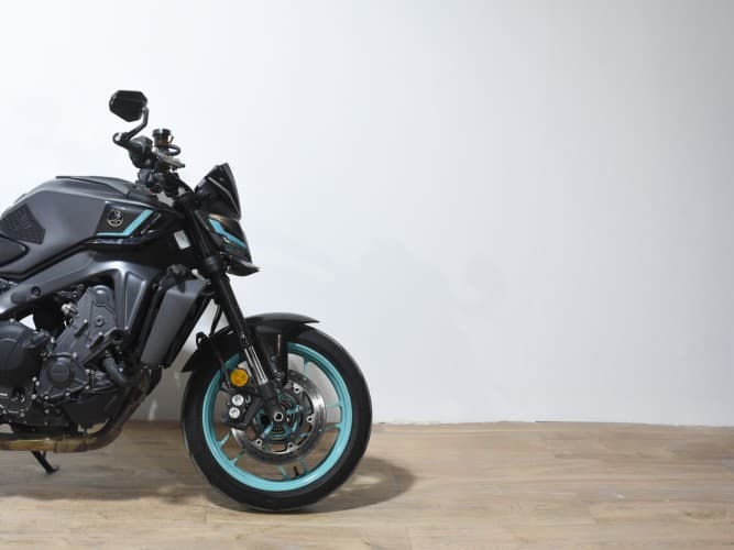 YAMAHA MT-09 (A2) 2024 de segunda mano
