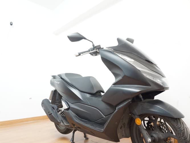 Comprar HONDA PCX 125 2023 de segunda mano HONDA PCX 125 2023 de segunda mano