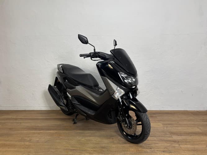 YAMAHA NMAX 125 2017 de segunda mano