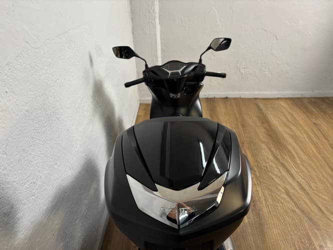 Comprar HONDA SH 125 2023 de segunda mano HONDA SH 125 2023 de segunda mano