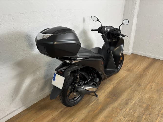 Comprar HONDA SH 125 2023 de segunda mano HONDA SH 125 2023 de segunda mano