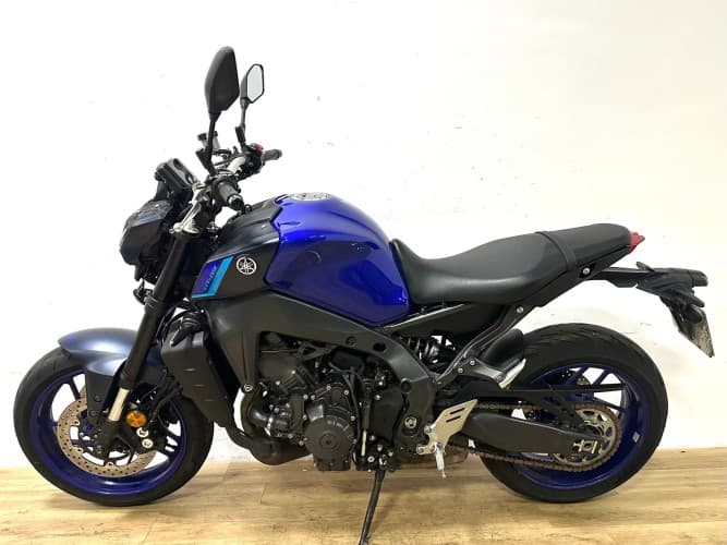 YAMAHA MT-09 (A2) 2023 de segunda mano