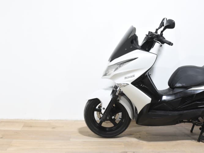 Comprar KAWASAKI J300 2016 de segunda mano KAWASAKI J300 2016 de segunda mano