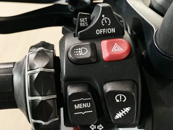 BMW R 1250 GS ADVENTURE (3 MALETAS)(3 PACKS) 2023 de segunda mano