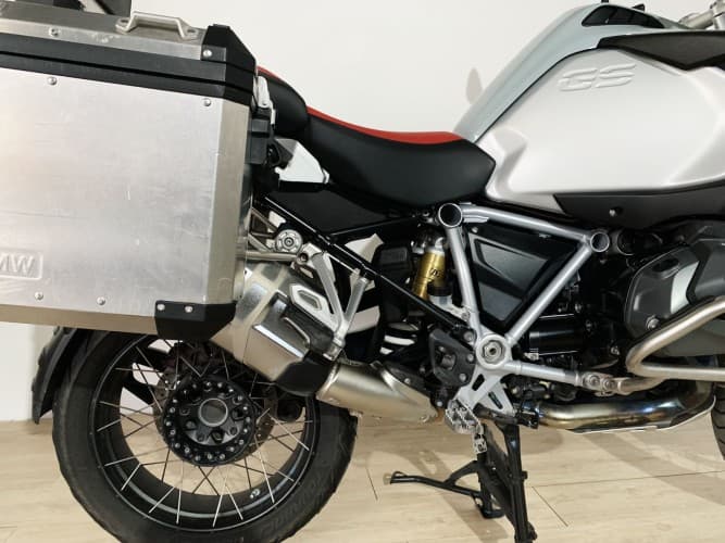 BMW R 1250 GS ADVENTURE (3 MALETAS)(3 PACKS) 2023 de segunda mano
