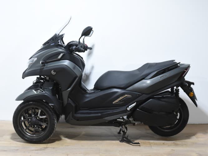 Comprar YAMAHA TRICITY 300 2021 de segunda mano YAMAHA TRICITY 300 2021 de segunda mano