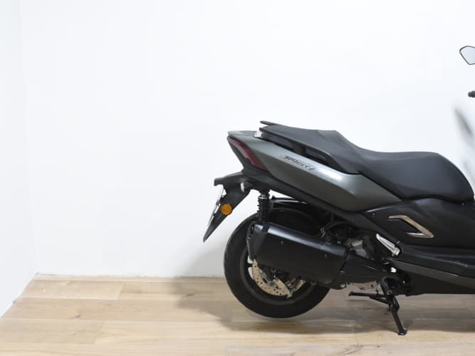 Comprar YAMAHA TRICITY 300 2021 de segunda mano YAMAHA TRICITY 300 2021 de segunda mano