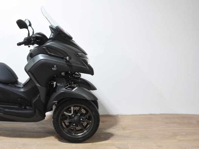 Comprar YAMAHA TRICITY 300 2021 de segunda mano YAMAHA TRICITY 300 2021 de segunda mano