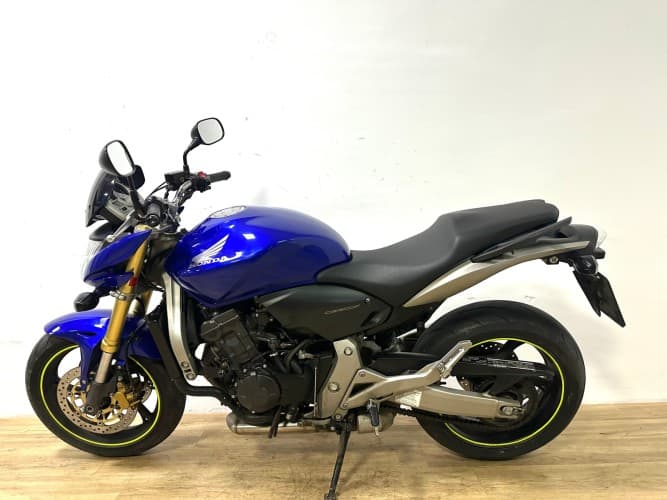 Comprar HONDA CB 600 F (A) 2007 de segunda mano HONDA CB 600 F (A) 2007 de segunda mano