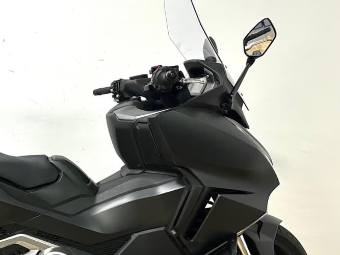 Comprar HONDA FORZA 750 2023 de segunda mano HONDA FORZA 750 2023 de segunda mano