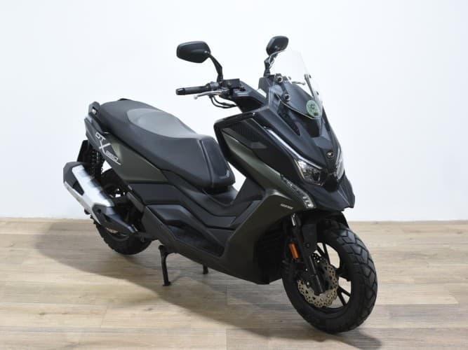 Comprar KYMCO DTX 125 2023 de segunda mano KYMCO DTX 125 2023 de segunda mano