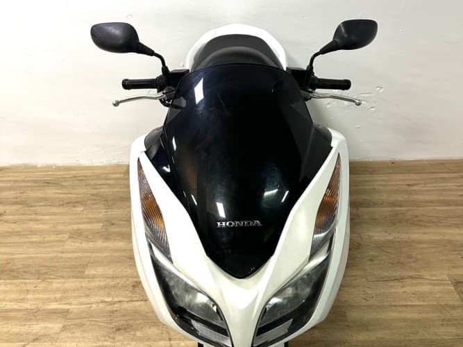 HONDA FORZA 300 2014 de segunda mano