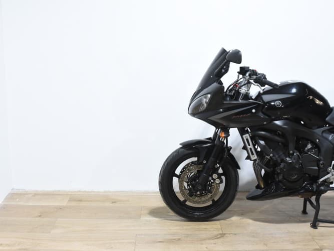 Comprar YAMAHA FZ6-S 2008 de segunda mano YAMAHA FZ6-S 2008 de segunda mano