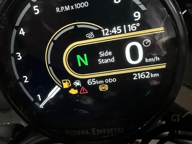 ROYAL ENFIELD HIMALAYAN 2025 de segunda mano