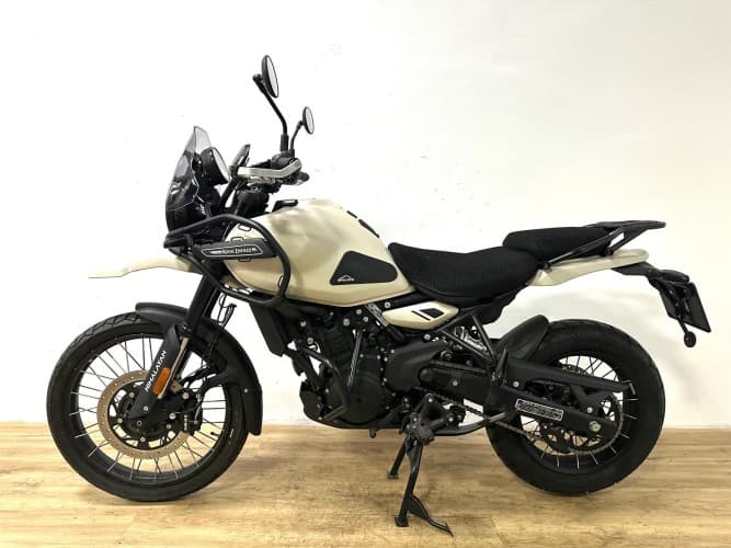 ROYAL ENFIELD HIMALAYAN 2025 de segunda mano