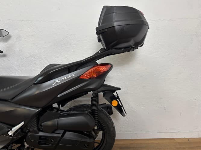 YAMAHA XMAX 125 2017 de segunda mano