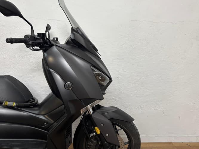 YAMAHA XMAX 125 2017 de segunda mano