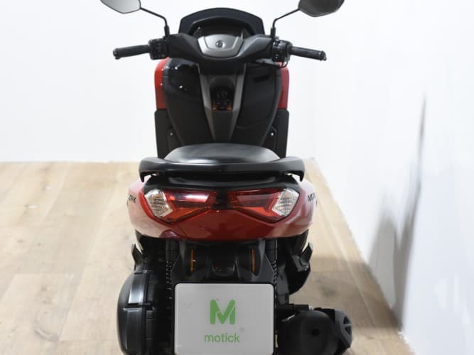 YAMAHA NMAX 125 2023 de segunda mano