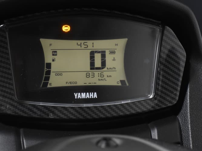 YAMAHA NMAX 125 2023 de segunda mano