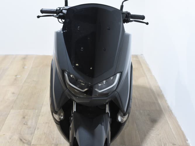 YAMAHA NMAX 125 2024 de segunda mano