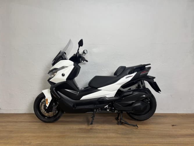 VOGE SR4 MAX 2023 de segunda mano