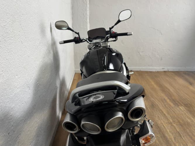 SUZUKI GSR 600 (A) 2007 de segunda mano