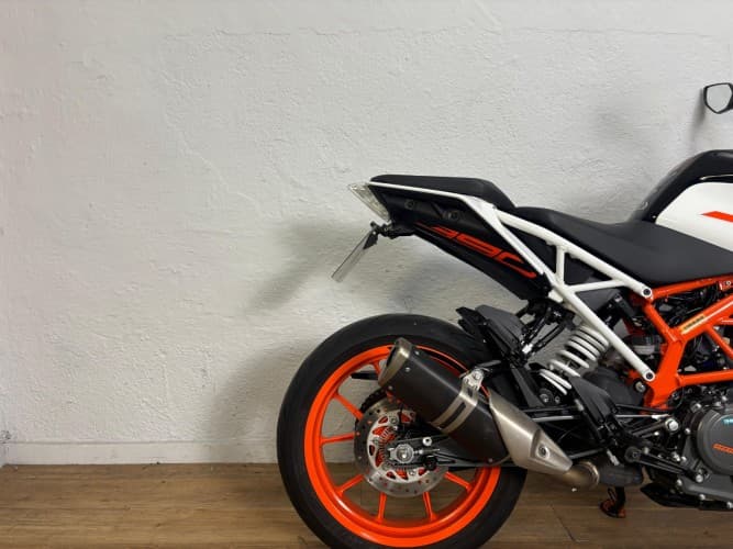 Comprar KTM DUKE 390 2018 de segunda mano KTM DUKE 390 2018 de segunda mano