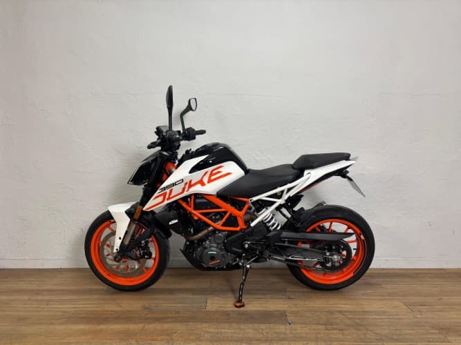 Comprar KTM DUKE 390 2018 de segunda mano KTM DUKE 390 2018 de segunda mano