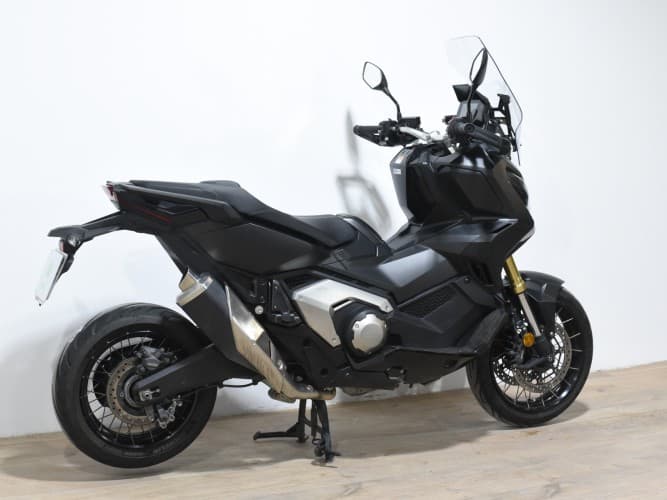 HONDA X-ADV 750 2022 de segunda mano