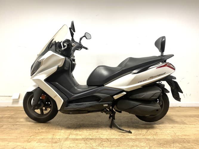 Comprar KYMCO SUPER DINK 350 2018 de segunda mano KYMCO SUPER DINK 350 2018 de segunda mano