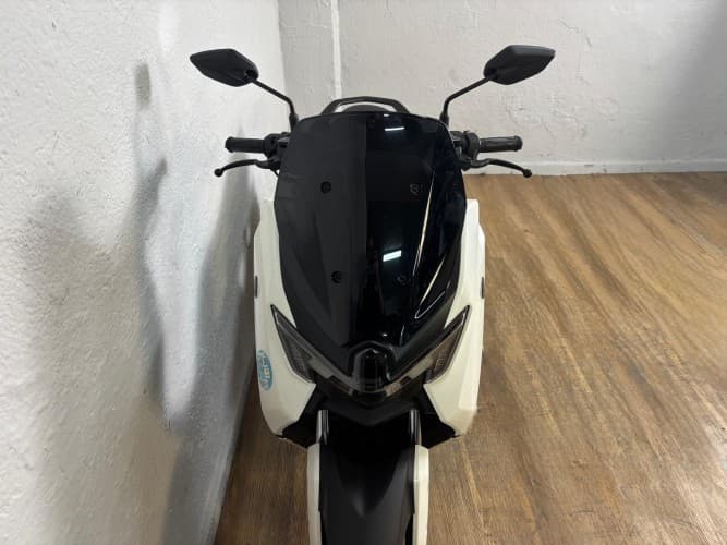 YAMAHA NMAX 125 2025 de segunda mano