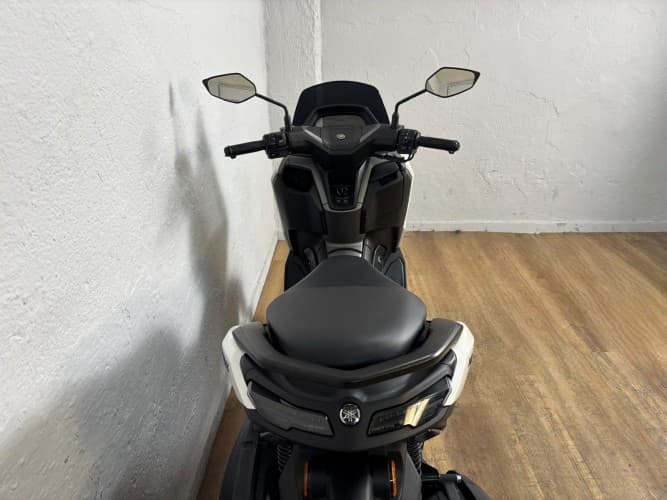 YAMAHA NMAX 125 2025 de segunda mano
