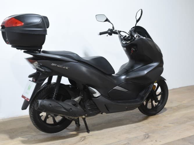 HONDA PCX 125 2020 de segunda mano