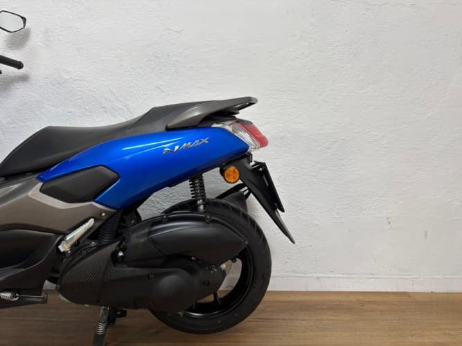 YAMAHA NMAX 125 2019 de segunda mano