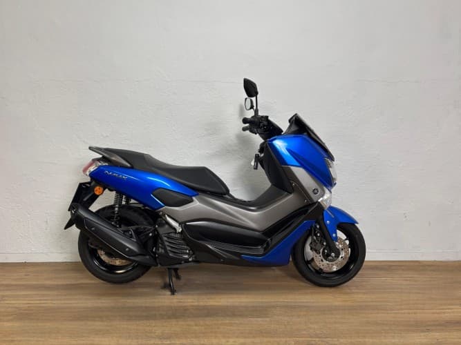YAMAHA NMAX 125 2019 de segunda mano