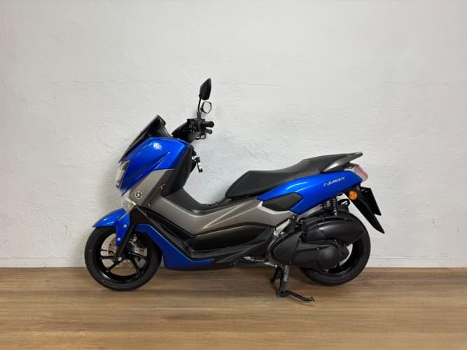 YAMAHA NMAX 125 2019 de segunda mano