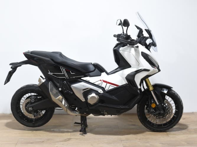 HONDA X-ADV 750 (A) (IVA DEDUCIBLE) 2023 de segunda mano