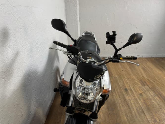 Comprar SUZUKI GSR 600 (A) 2006 de segunda mano SUZUKI GSR 600 (A) 2006 de segunda mano