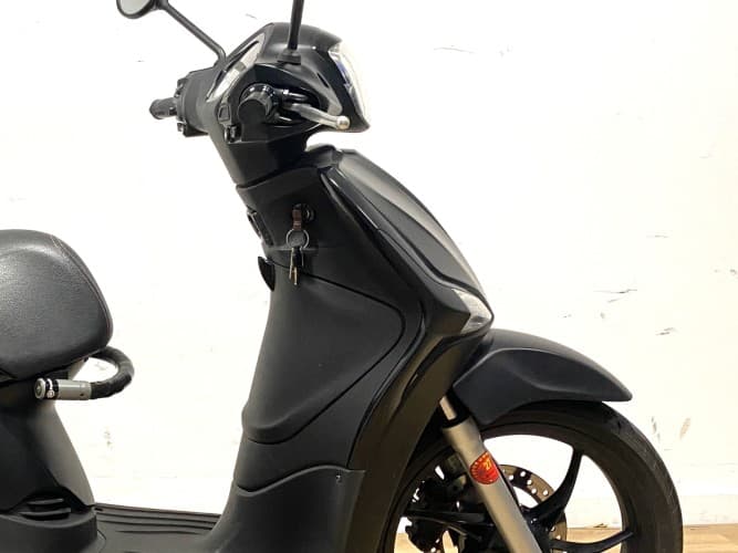PIAGGIO LIBERTY 125 2021 de segunda mano
