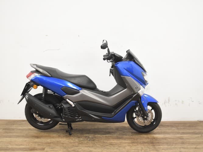 YAMAHA NMAX 125 2018 de segunda mano
