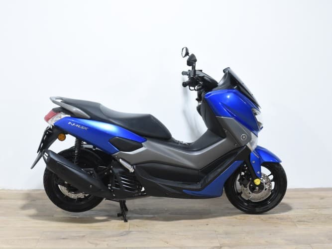 YAMAHA NMAX 125 2018 de segunda mano